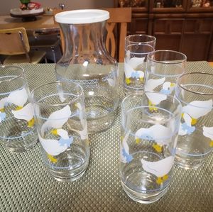 Libbey goose drinking glasses with container